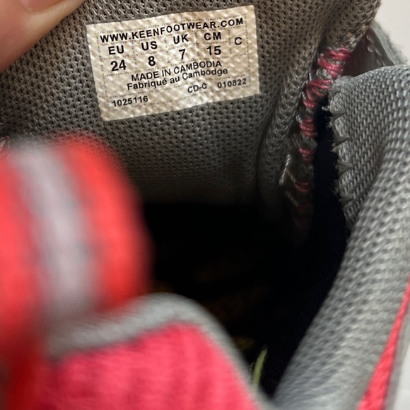 *New* Keen Sneakers, Toddler Size 8 - Picture 4 of 4